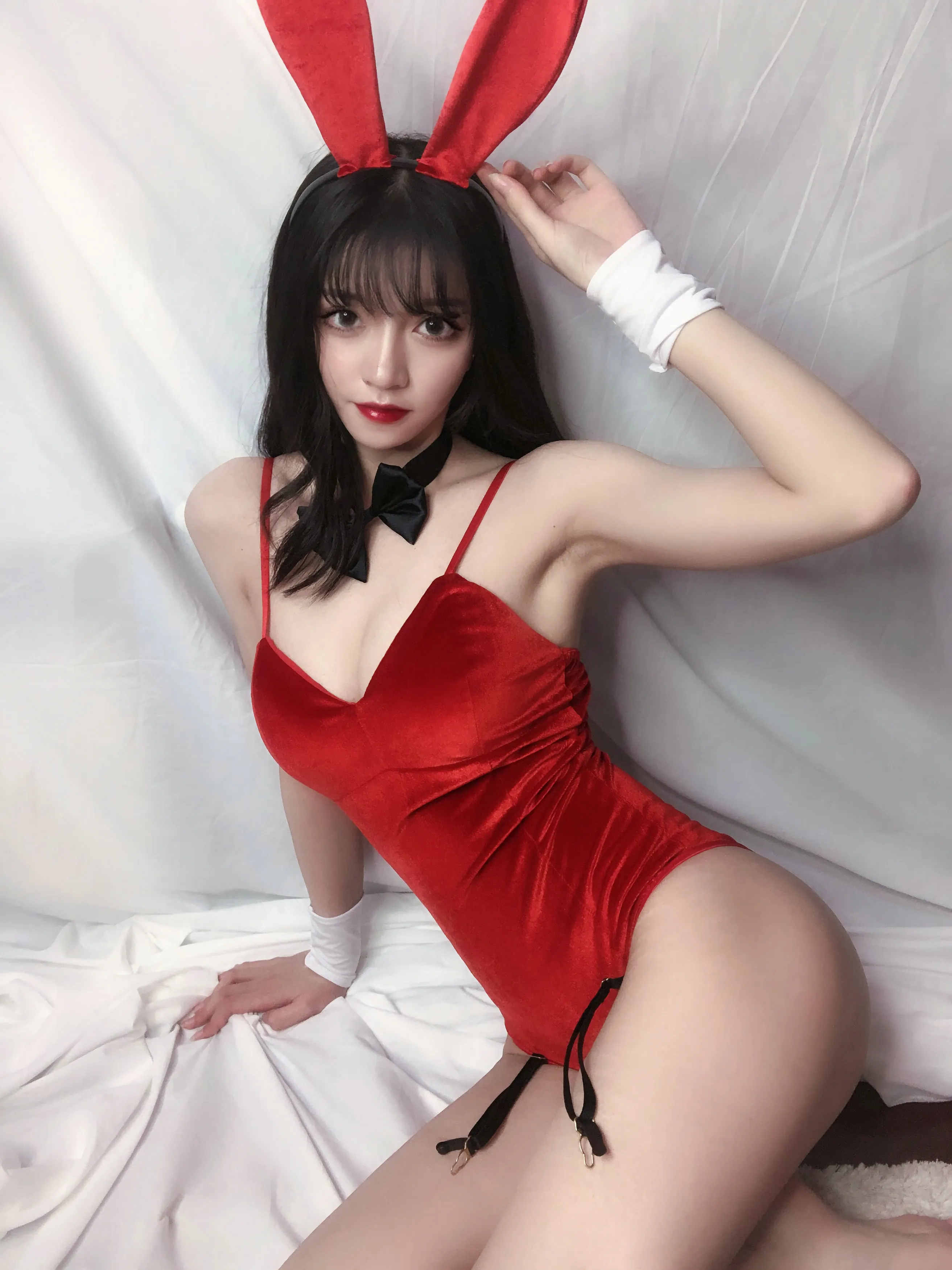【网路收集系列】福利姬 KETTOE《 红丝绒兔女郎 》VIP福利帖【66P】