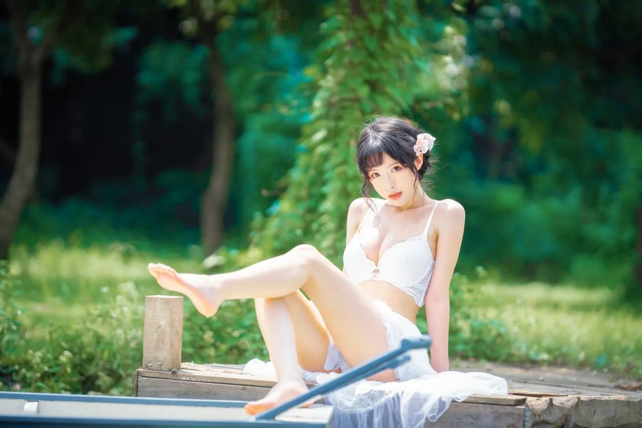 【网路收集系列】清水由乃 蕾丝花园 【34P】