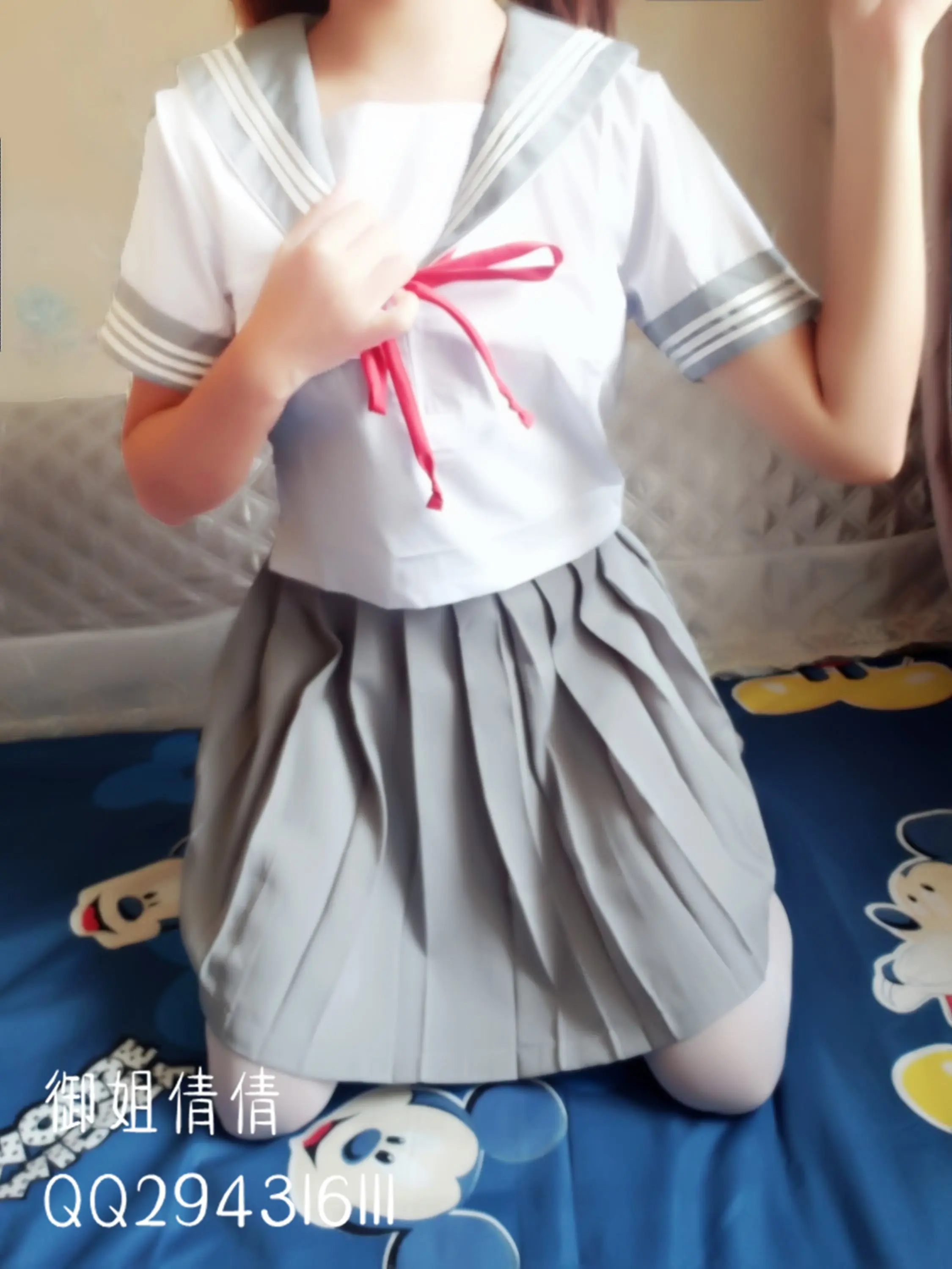 【网路收集系列】福利姬 御姐倩倩《 JK制服 》大尺度VIP 福利帖【33P】